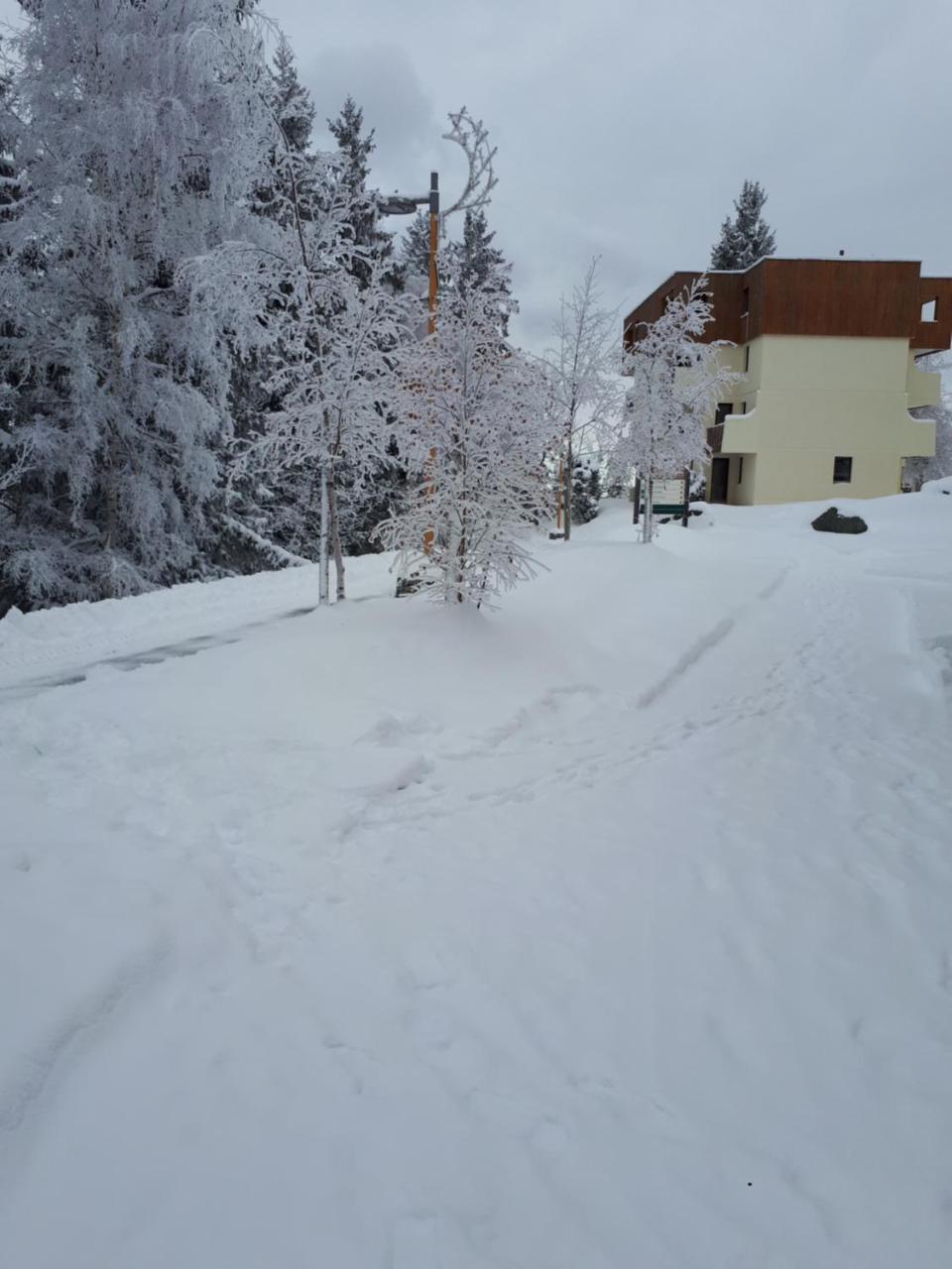 Hotel Vvf Les 7 Laux Massif De Belledonne Prapoutel Exterior foto